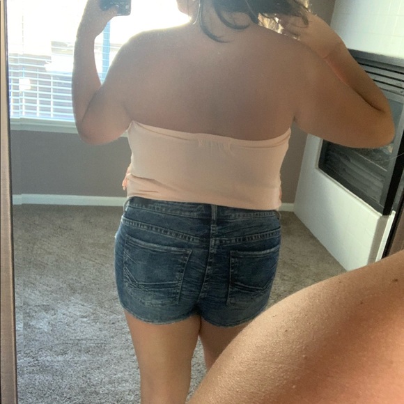 🎀 Brand New Elastic Tassel Tube Top {PROMO ITEM} - Picture 3 of 8